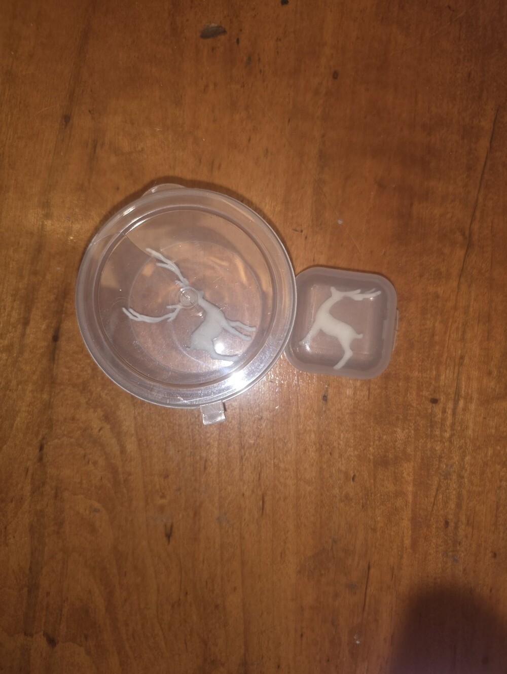 2 Deer Miniatures For Resin (Filler)